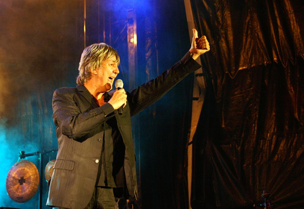 Jacques Higelin en concert lors du 5ème festival Aux Zarbs (Auxerre, France)