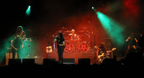 Le groupe Mago de Oz en concert en 2013