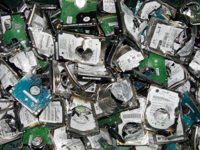 Hécatombe de disques durs au studiom !