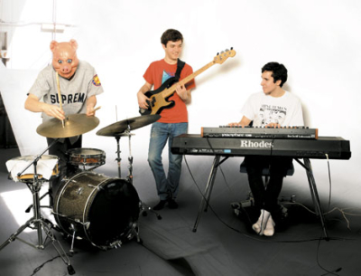 BADBADNOTGOOD, parce que des cochons batteurs, c'est cool.