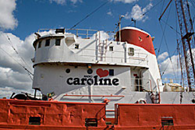 Un des fameux bateaux de Radio Caroline