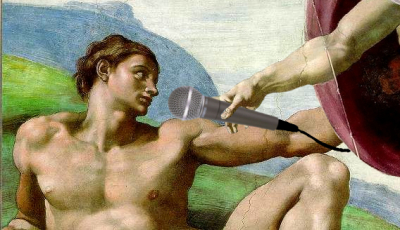 T'as vu mon gros micro ? (on remarquera le montage photo encore plus scandaleux que le précédent)