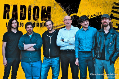 De gauche à droite : Antoine, Romenzo, Romain, Christian, Camille et Clément