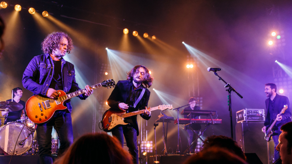 Premier concert du groupe Matmatah suite à sa reformation en 2016 à l'occasion de l'émission L'Avant-Scène tournée à l'Espace Avel Vor de Plougastel le 16 février 2017.